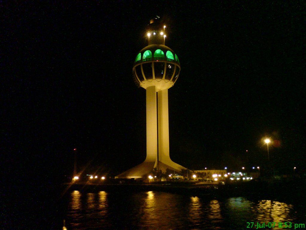 ジッダ灯台　世界一高い灯台4